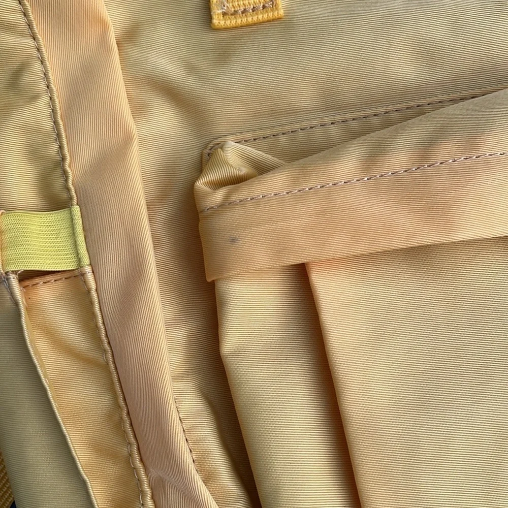 Fancy Forest Kalidi backpack yellow like new !